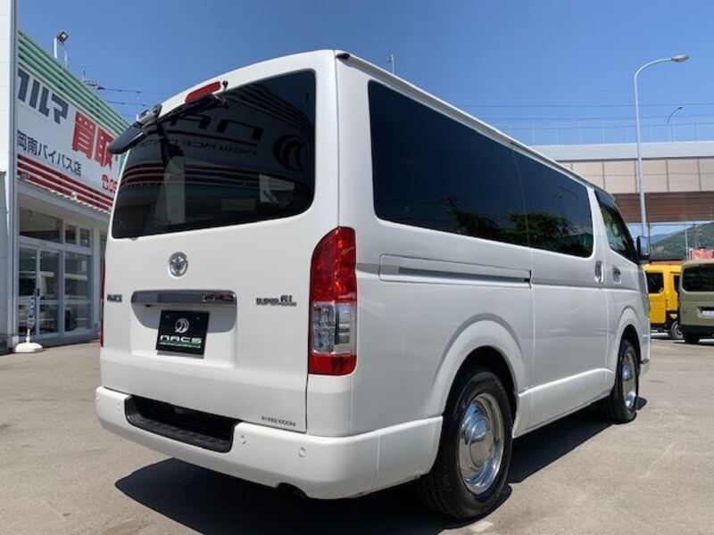 HIACE VAN