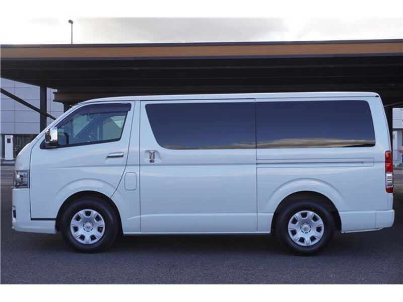 HIACE