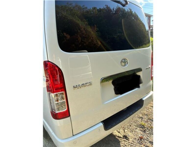 HIACE VAN