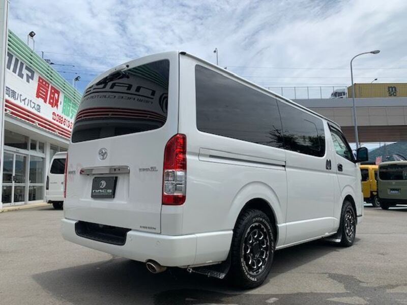 HIACE
