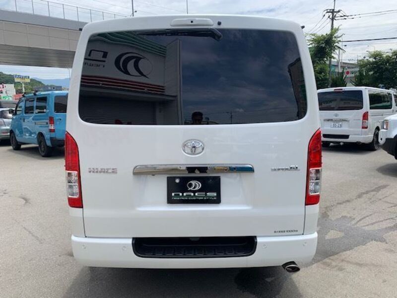 HIACE