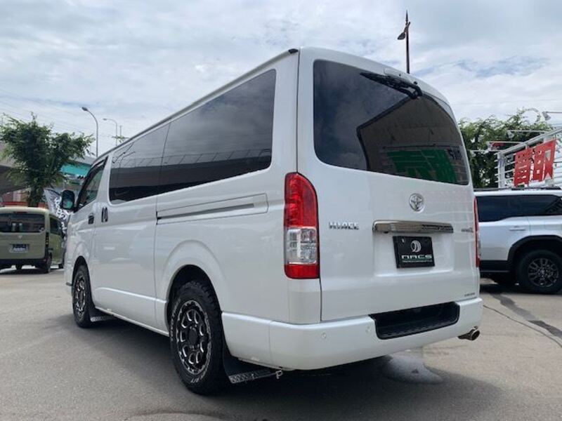 HIACE