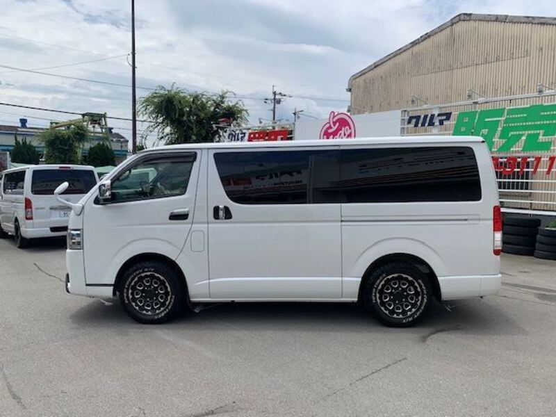 HIACE