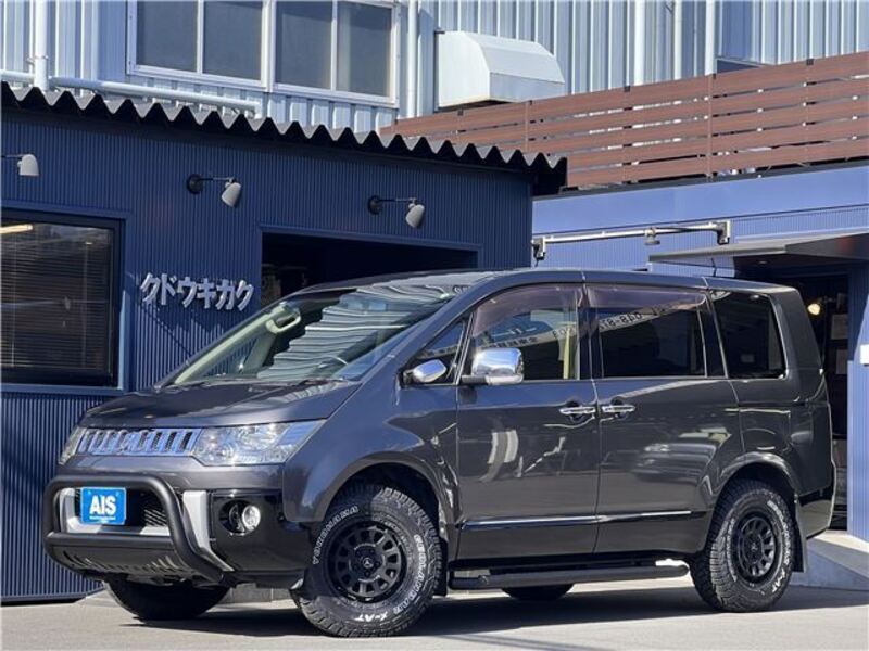 MITSUBISHI DELICA