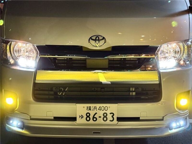 HIACE VAN