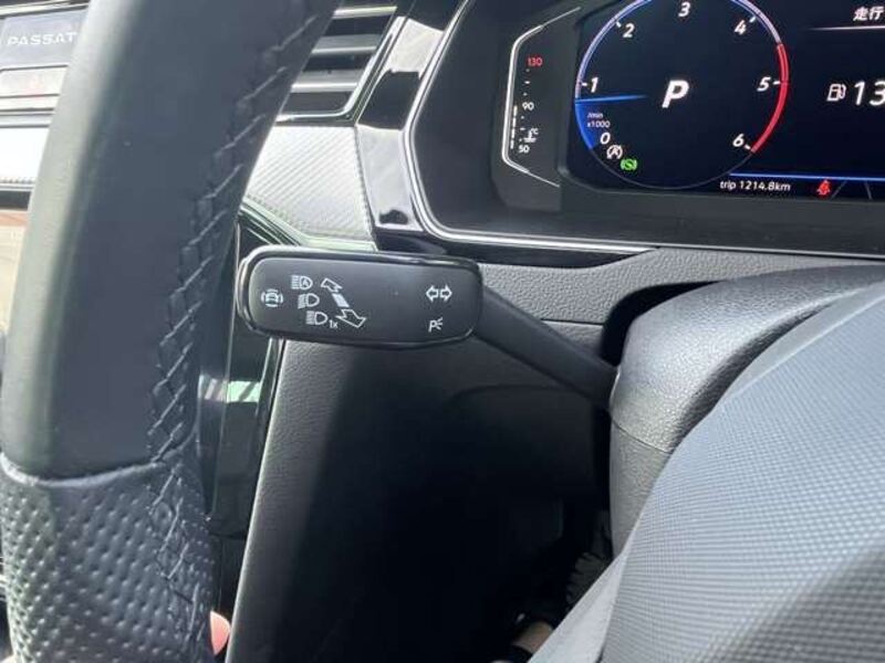PASSAT VARIANT