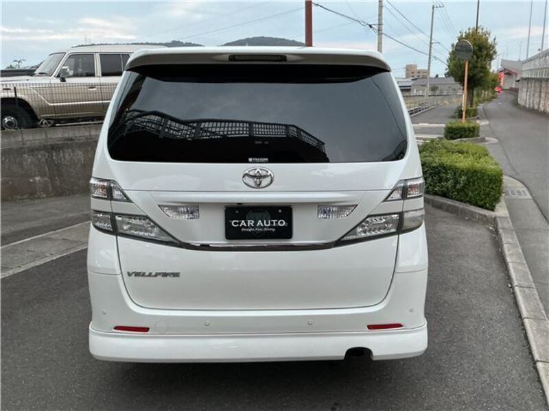 VELLFIRE
