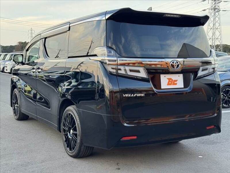 VELLFIRE