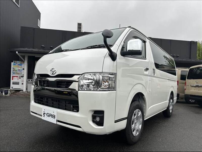 HIACE VAN