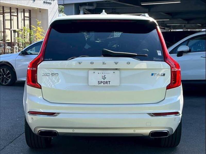 XC90