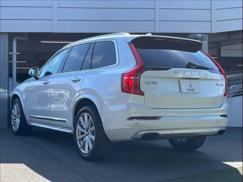 XC90