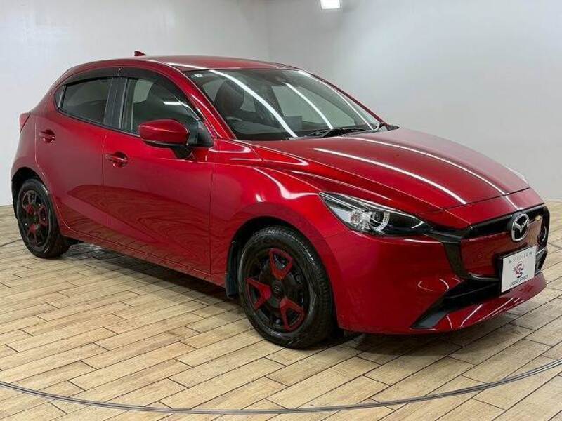 MAZDA2