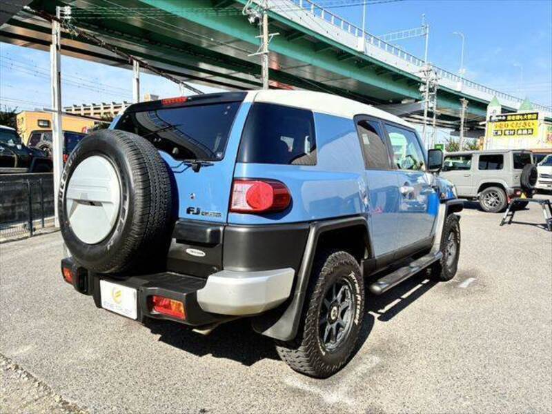 FJ CRUISER
