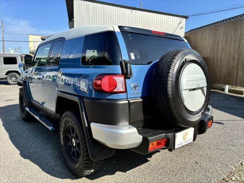 FJ CRUISER