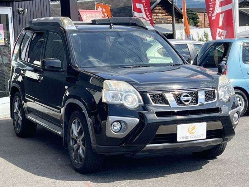 X-TRAIL