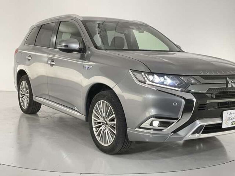 OUTLANDER PHEV