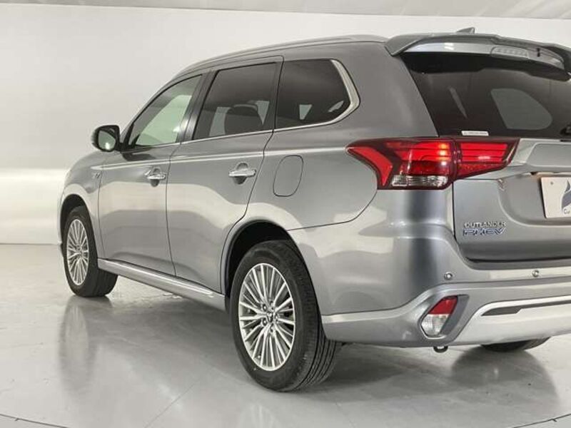 OUTLANDER PHEV