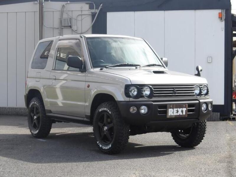 PAJERO MINI