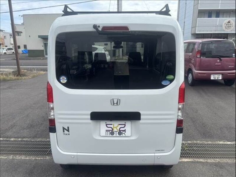 N-VAN