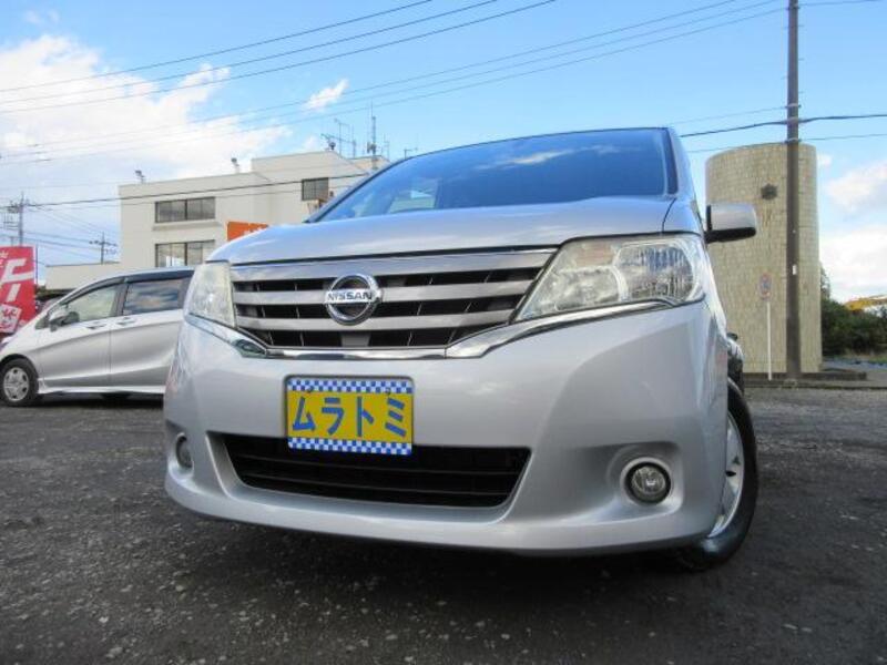 NISSAN SERENA