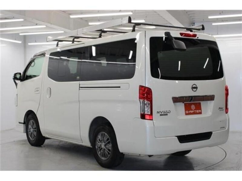 NV350 CARAVAN