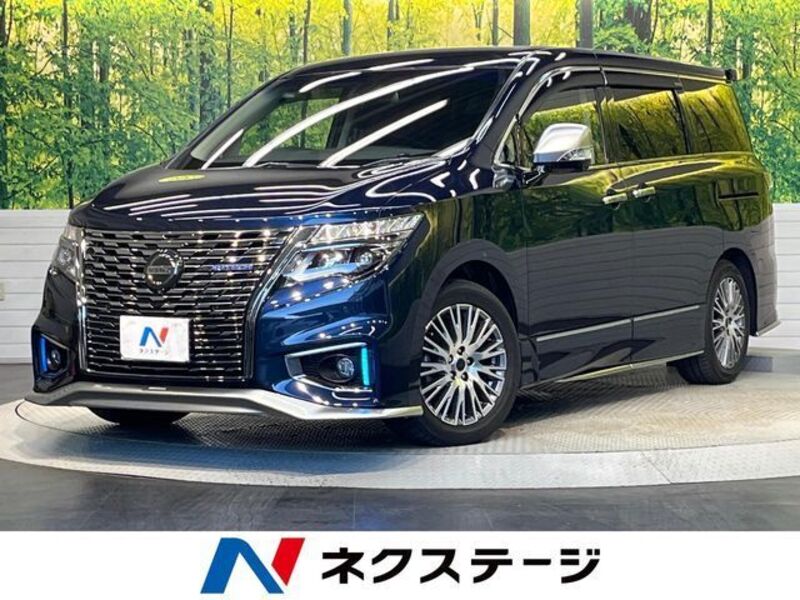 NISSAN ELGRAND
