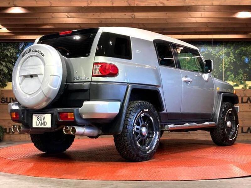 FJ CRUISER