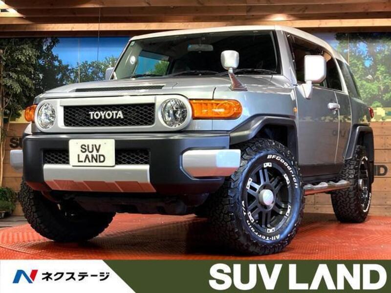 TOYOTA FJ CRUISER