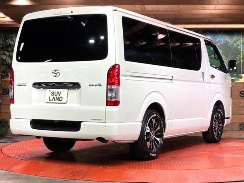 HIACE VAN