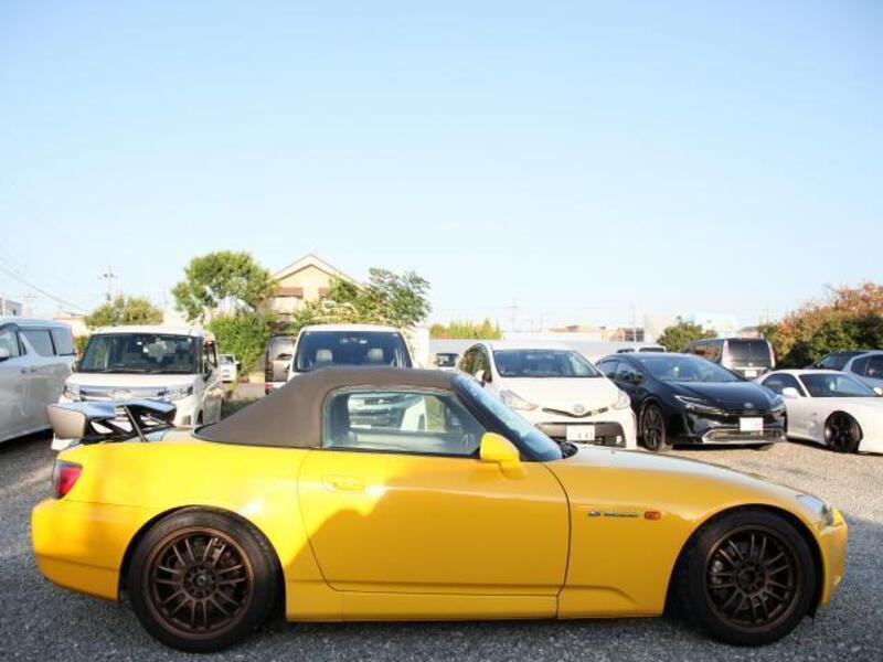S2000