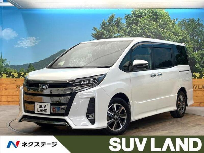 TOYOTA NOAH