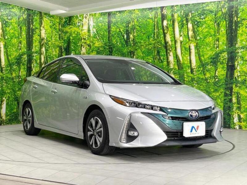 PRIUS PHV