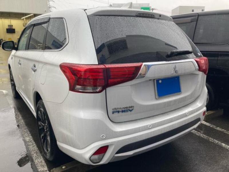 OUTLANDER PHEV