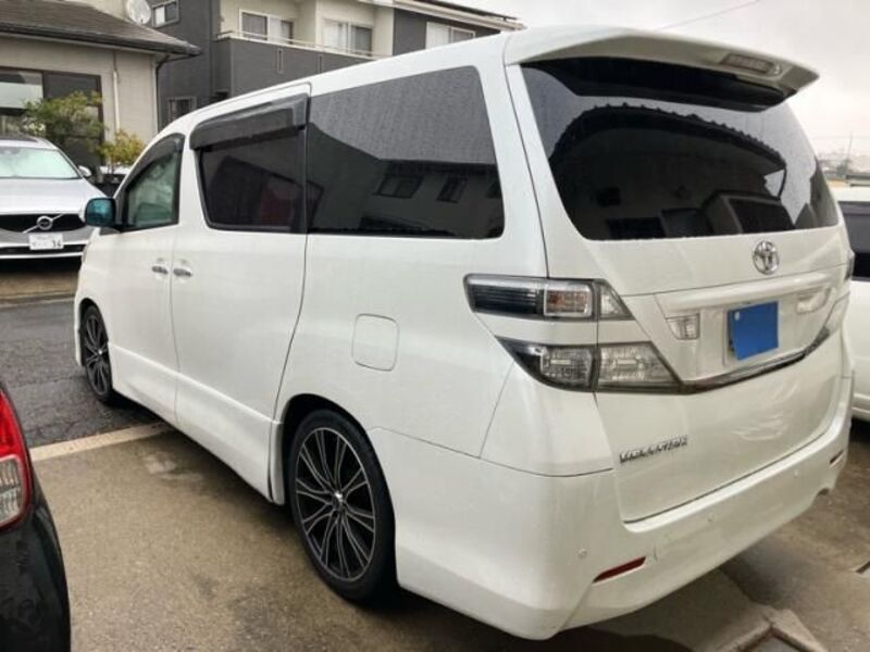 VELLFIRE