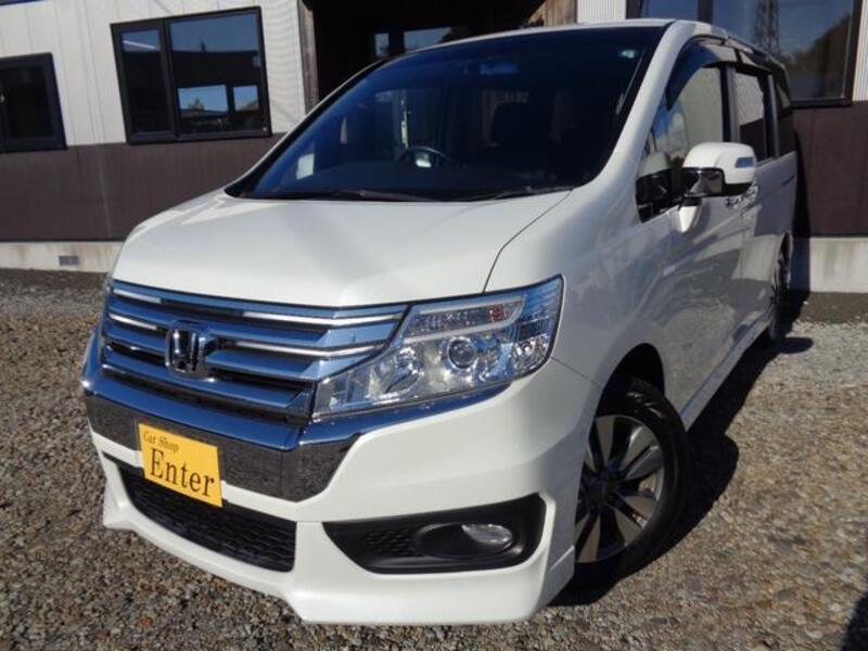 HONDA STEPWAGON SPADA