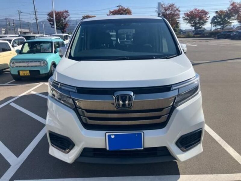 HONDA STEPWAGON SPADA