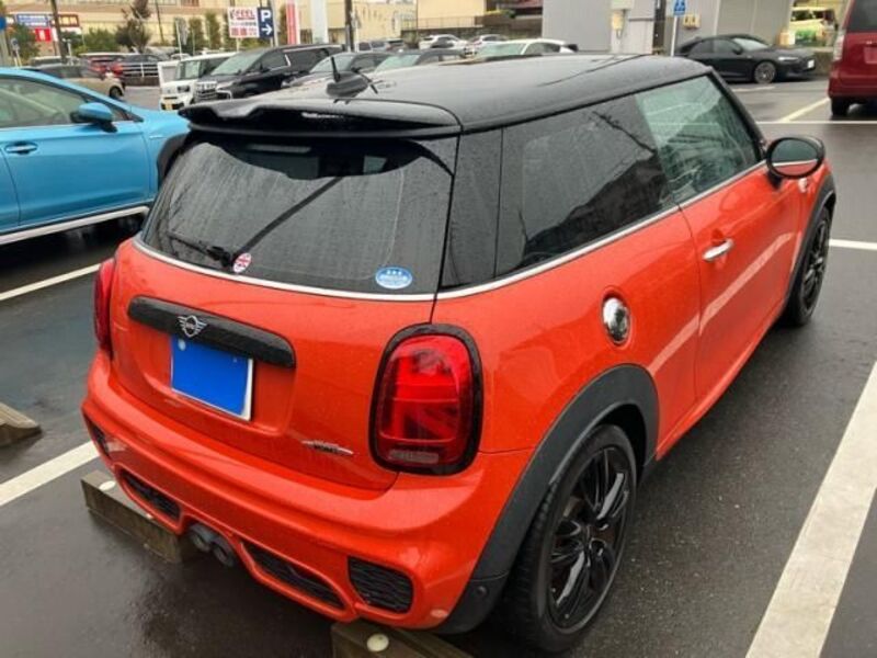 MINI