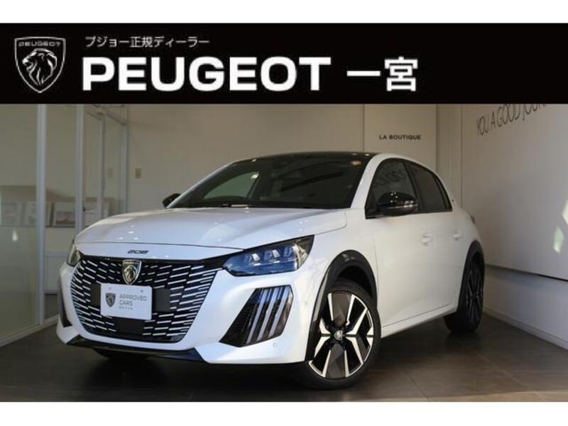 PEUGEOT 208