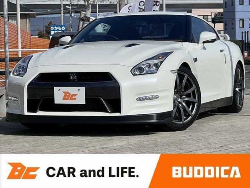 NISSAN GT-R