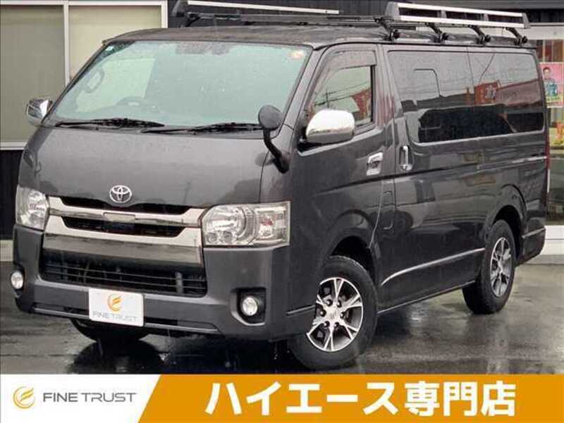 TOYOTA HIACE VAN