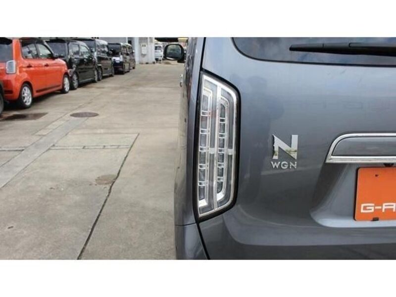 N-WGN CUSTOM