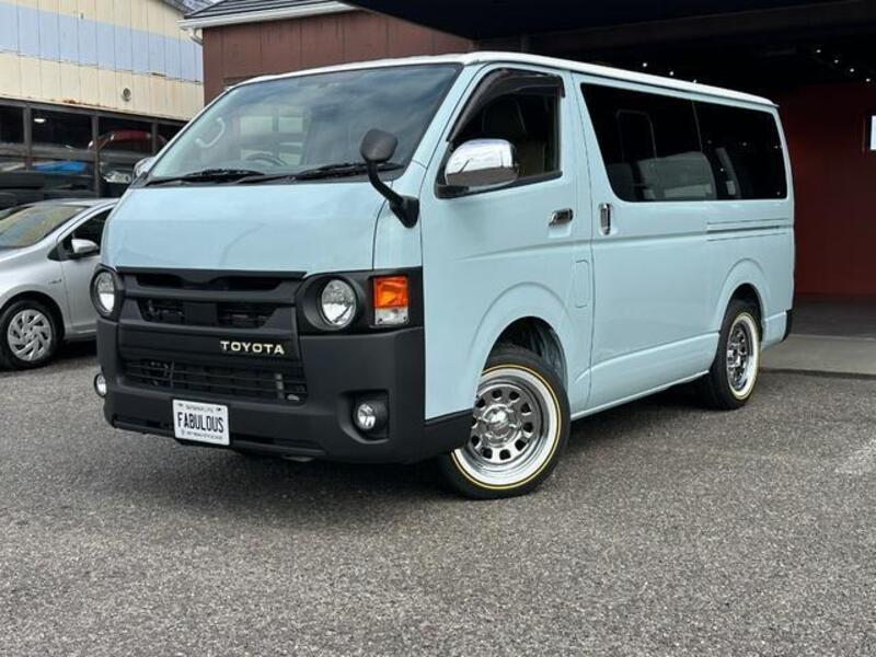 HIACE VAN
