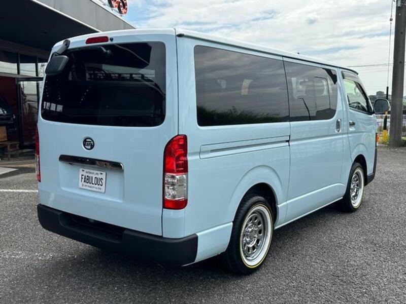 HIACE VAN