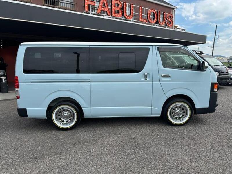 HIACE VAN