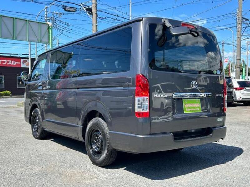 HIACE VAN