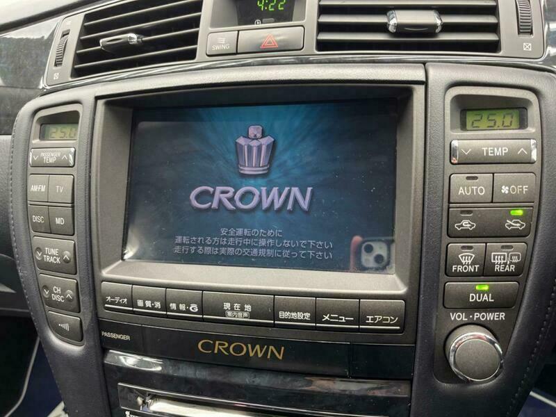 CROWN