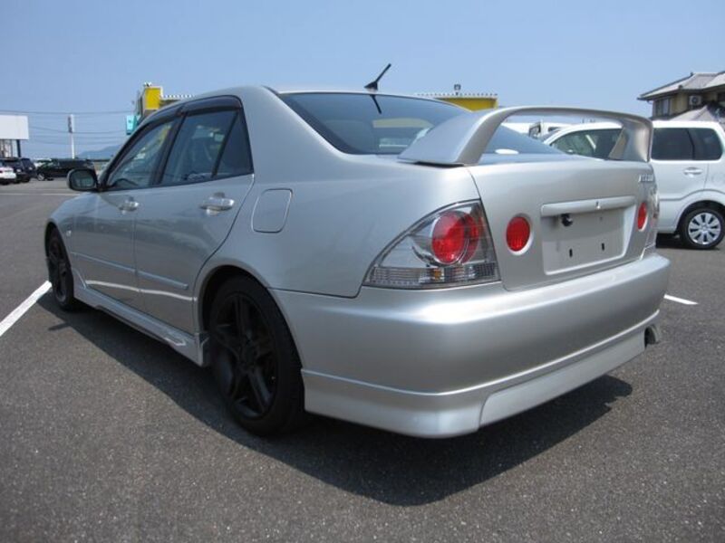 ALTEZZA