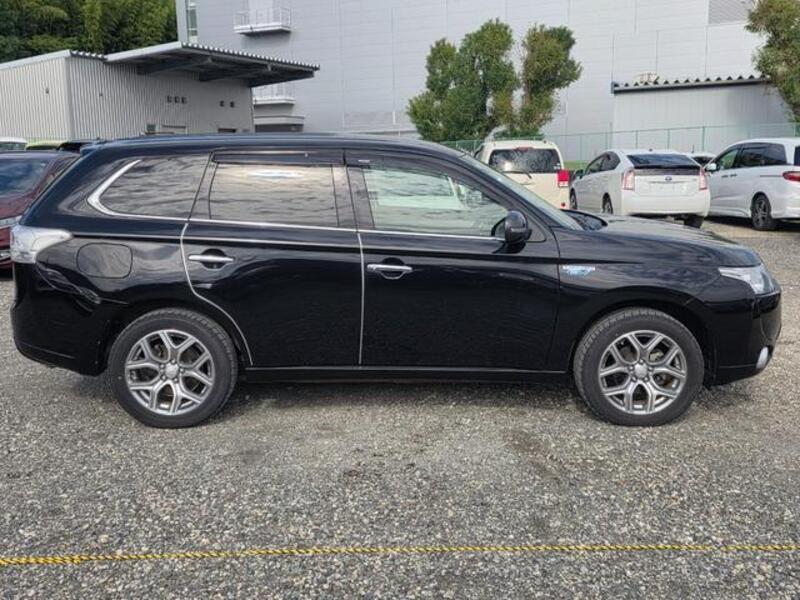 OUTLANDER PHEV