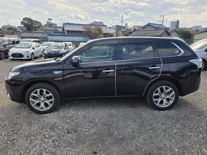OUTLANDER PHEV