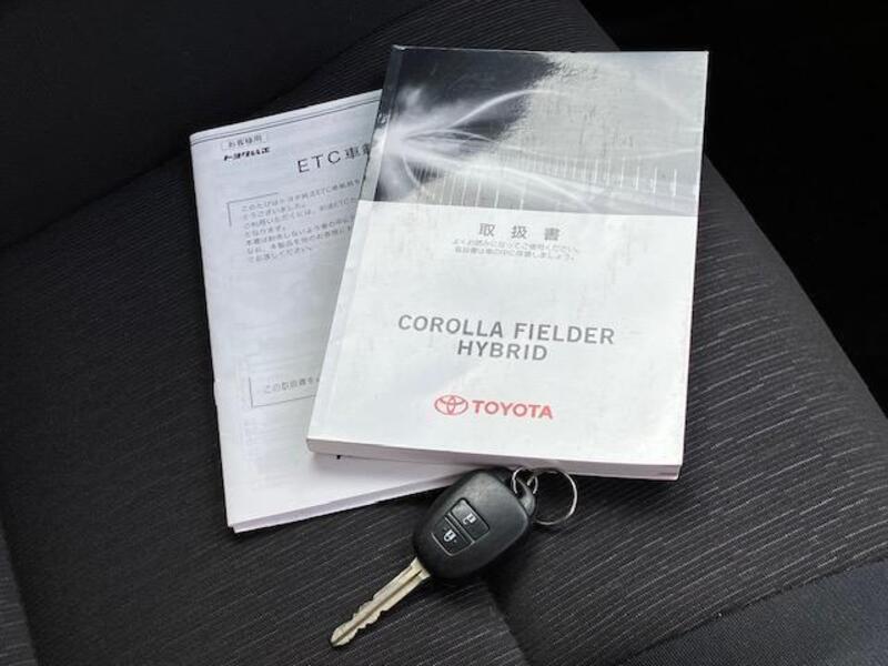 COROLLA FIELDER